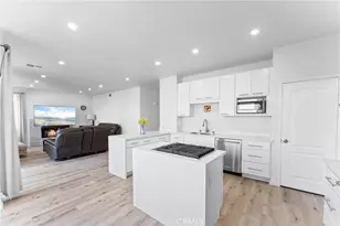 27088 Ironwood Dr, Laguna Hills, CA 92653 - Photo 13