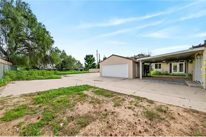 910 W Valencia Mesa, Fullerton, CA 92835 - Photo 11