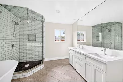 910 W Valencia Mesa, Fullerton, CA 92835 - Photo 51