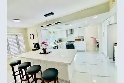 10452 Circulo De Juarez, Fountain Valley, CA 92708 - Photo 9