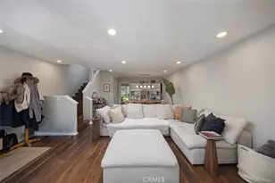 14101 Dickens St, Sherman Oaks, CA 91423 - Photo 1