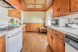 14564 14564 Charlemagne Ave, Bellflower, CA 90706 - Photo 5