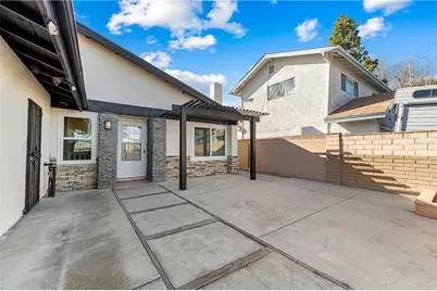 11537 Samoa Street, Cypress, CA 90630 - Photo 5