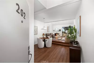 17202 Corbina Ln #202, Huntington Beach, CA 92649 - Photo 3