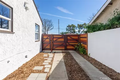 4201 Gardenia Avenue, Long Beach, CA 90807 - Photo 21