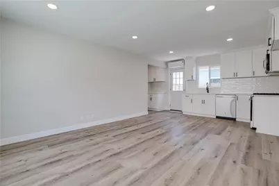 120 E Mariposa, San Clemente, CA 92672 - Photo 3