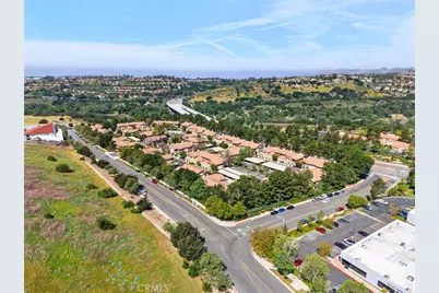 96 Abrigo, Rancho Santa Margarita, CA 92688 - Photo 35