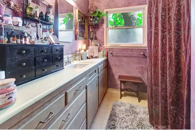 2310 Poinsettia, Santa Ana, CA 92706 - Photo 17