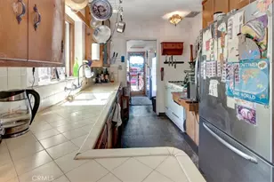 2310 Poinsettia, Santa Ana, CA 92706 - Photo 17