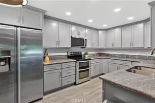 21372 Brookhurst, Huntington Beach, CA 92646 - Photo 9