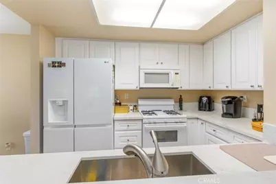 24352 Berrendo #4, Laguna Hills, CA 92656 - Photo 13