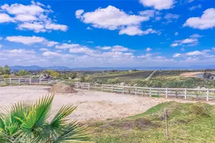 38750 Celita, Temecula, CA 92592 - Photo 59