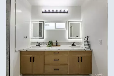 1944 Glendon #209, Los Angeles, CA 90025 - Photo 49