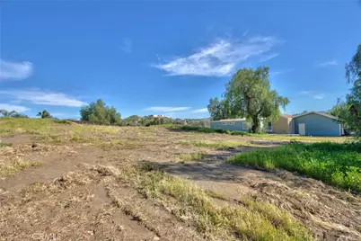 19124 Glenwood Avenue, Riverside, CA 92508 - Photo 27