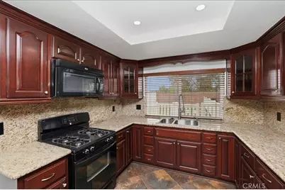 8286 Yearling Way, Jurupa, CA 92509 - Photo 31
