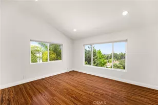 3751 Prestwick, Los Angeles, CA 90027 - Photo 29