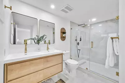 3126 S Rita Way, Santa Ana, CA 92704 - Photo 5