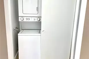 8505 Columbus, North Hills, CA 91343 - Photo 3