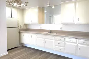 1520 Pelham Rd M5-126E, Seal Beach, CA 90740 - Photo 7