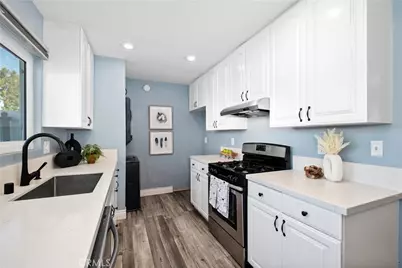 8415 Benjamin Drive, Huntington Beach, CA 92647 - Photo 7