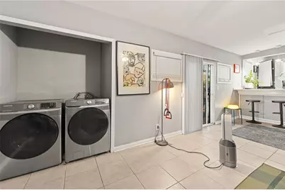 531 W Palmer, Compton, CA 90220 - Photo 17