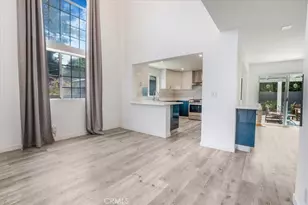 2481 S Bundy Dr, Los Angeles, CA 90064 - Photo 37