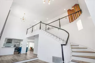 2481 S Bundy Dr, Los Angeles, CA 90064 - Photo 23