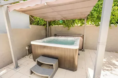 2481 S Bundy Drive, Los Angeles, CA 90064 - Photo 47