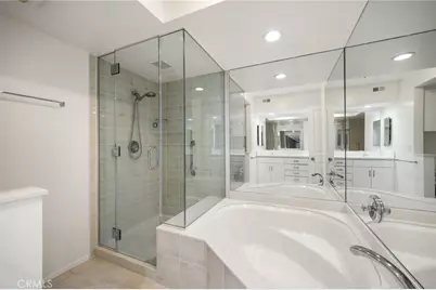 2960 Neilson Way #301, Santa Monica, CA 90405 - Photo 19