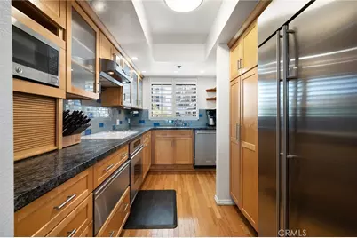2960 Neilson Way #301, Santa Monica, CA 90405 - Photo 9