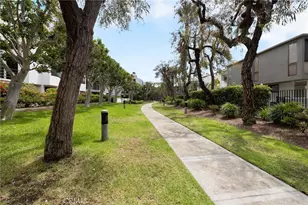 2960 Neilson Wy, Santa Monica, CA 90405 - Photo 29