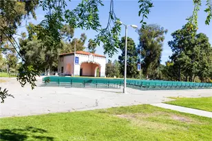 2416 E 10th, Long Beach, CA 90804 - Photo 27