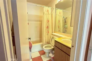 700 W 3rd, Santa Ana, CA 92701 - Photo 5