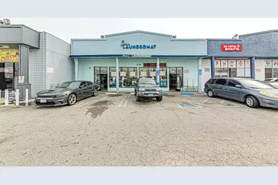 1756 Pacific, Long Beach, CA 90813 - Photo 3