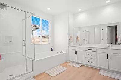 11952 Olivine Rd, Victorville, CA 92392 - Photo 9