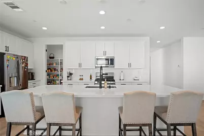 11952 Olivine Rd, Victorville, CA 92392 - Photo 5