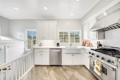 39 Coronado Avenue, Long Beach, CA 90803 - Photo 13