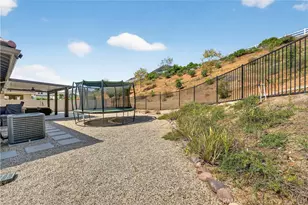 3021 Jicarilla Dr, Fallbrook, CA 92028 - Photo 21