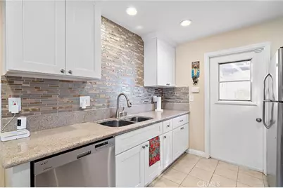 2404 Niagara, Costa Mesa, CA 92626 - Photo 13