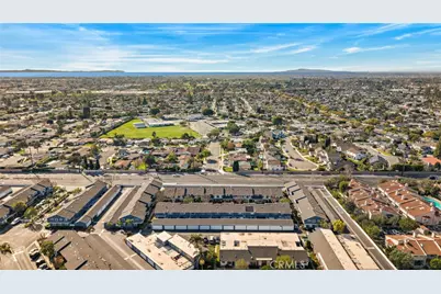 2404 Niagara, Costa Mesa, CA 92626 - Photo 35