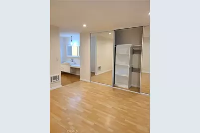 360 S Euclid #122, Pasadena, CA 91101 - Photo 7