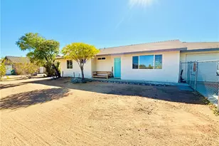 58207 Campanula St, Yucca Valley, CA 92284 - Photo 3