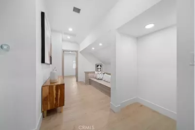 1676 W 24th, Los Angeles, CA 90007 - Photo 31