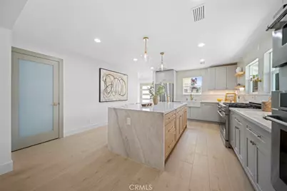 1676 W 24th, Los Angeles, CA 90007 - Photo 17