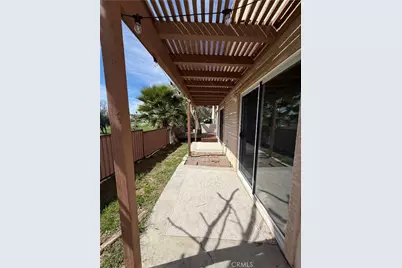1750 Carrera, San Jacinto, CA 92583 - Photo 25