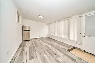 1128 S Citrus Ave, Los Angeles, CA 90019 - Photo 13