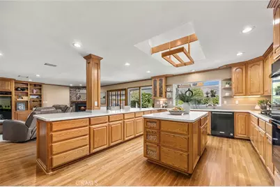 130 N Avenida Veracruz, Anaheim Hills, CA 92808 - Photo 5