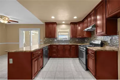 24819 Cape Cod St, Moreno Valley, CA 92553 - Photo 9