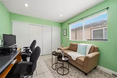 16322 Eucalyptus Avenue #7, Bellflower, CA 90706 - Photo 17