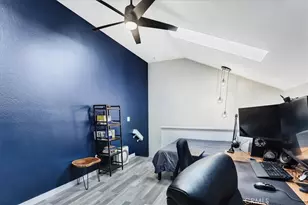 883 W 34th St, Long Beach, CA 90806 - Photo 21